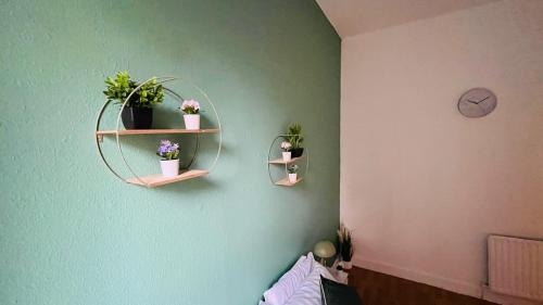 Edinburgh Apartment | Stylish Easter Road Flat