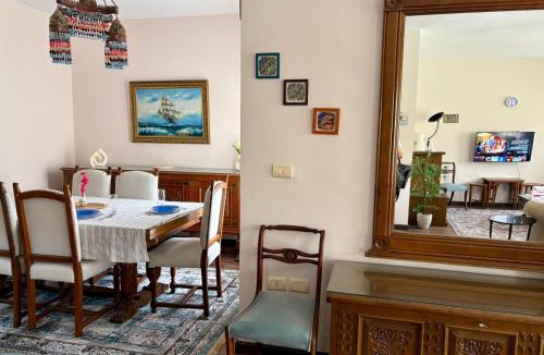 Sheikh Zayed City Apartment | Stylish Egyptian Charm 2BR in Karma Residence for families & single travelers