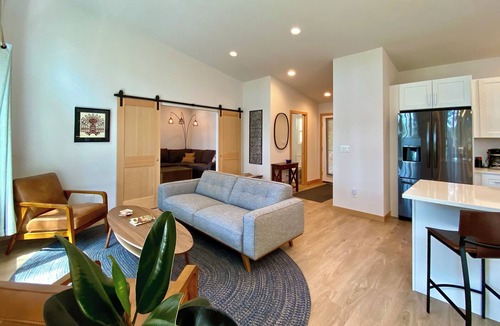 Rosario House | Stylish forest retreat on Orcas Island. Chef's kitchen, mid-century décor & a private deck among the firs. Two levels, forest views from every room. Minutes to Moran Park, Rosario Resort & Eastsound. Your perfect Pacific Northwest escape awaits.