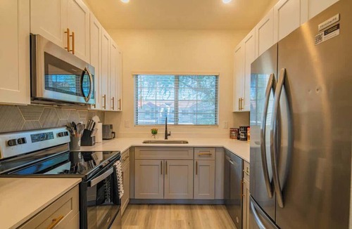 North Scottsdale Apartment | Stylish Getaway | Pool, Spa & Relaxing Balcony