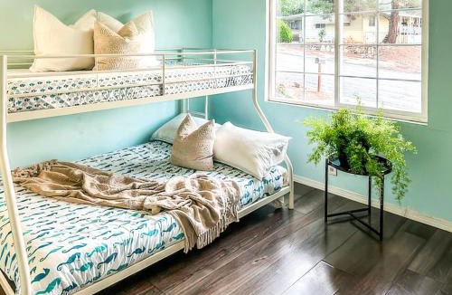Bodfish Apartment | Stylish Getaway
