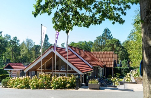 Bosgebied Hoenderloo House | Stylish Hoenderloo Family Bungalow