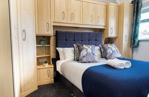 Patchway House | Stylish House w/Game Room in Bristol w/Parking