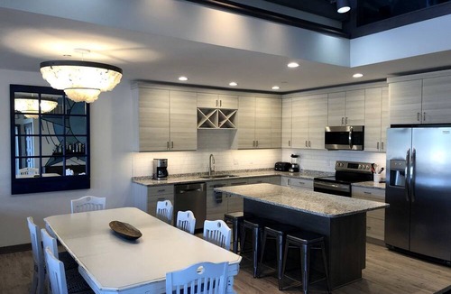 Macatawa House | Stylish Lakefront Loft with Marina Views at Eldean Shipyard near Macatawa, Michigan