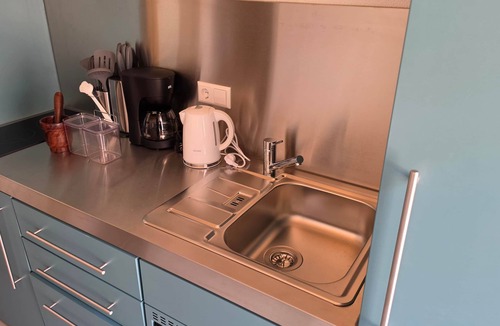 Ellenberg House | Stylish lakeside "workation" apartments in Ellwangen with Wi-Fi