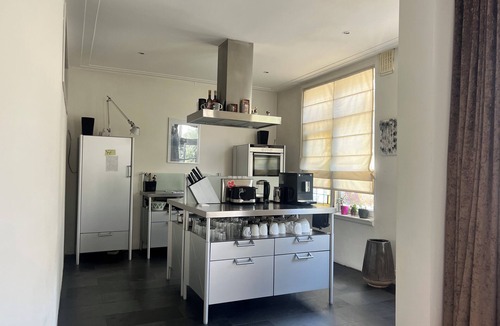 Scheldebuurt Apartment | Stylish & luxurious 3-BR apartment with roof terrace near RAI - also long term