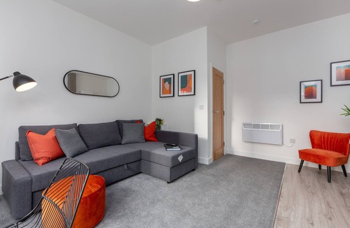 Blackpool Town Center Apartment | Stylish One Bed Apartment, Sleeps 4, Central location