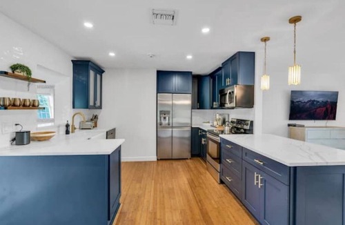 Willoughby Acres House | Stylish Pool Home Close to the Beach