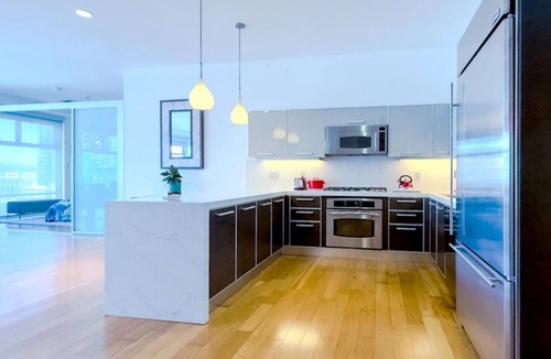 Historic Core Condo | Stylish pristine spacious condo in the best part of downtown Los Angeles