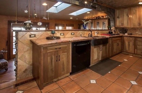 Reno House | Stylish & Quiet 2BR, 2BA Eclectic Home in the Heart of Reno – Pet Friendly!