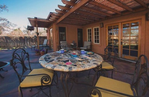 Reno House | Stylish & Quiet 2BR, 2BA Eclectic Home in the Heart of Reno – Pet Friendly!
