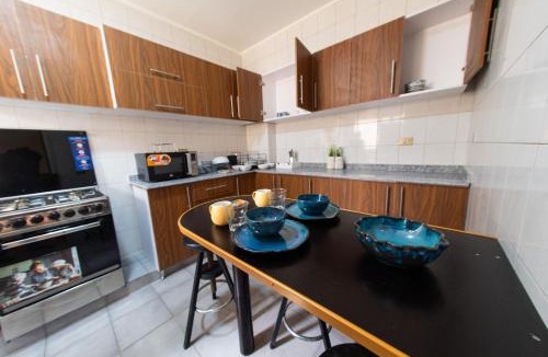 Agouza House | Stylish room in Shared apartment