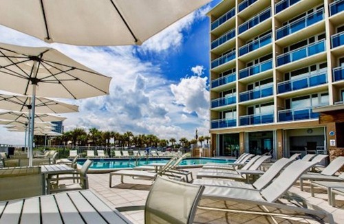 Georgian Inn Resort | Stylish Sea Cabin with ocean views that everyone will love!! Over 500 Reviews!