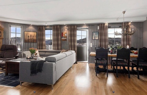 Kroderen Apartment | Stylish Ski-in/Ski-out Apt with Sauna & Fjord View
