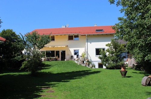 Gilching Apartment | Stylish, spacious vacation apartment in the 5-lake-reagion
