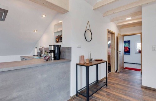 Thierstein Apartment | Stylish studio apartment - 64 m²