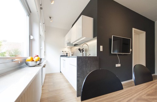 Bayreuth Apartment | Stylish studio apartment with green views