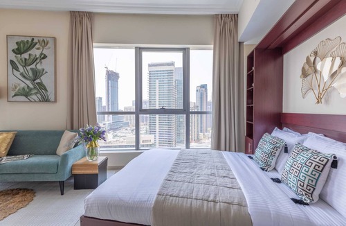 Jumeirah Beach Residence Apartment | Stylish Studio Apartment in Dubai Marina!