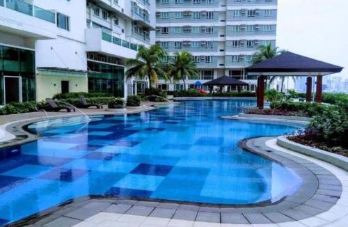 Legazpi Village Apartment | Stylish Studio in Beacon Makati