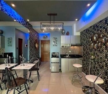 Legazpi Village Apartment | Stylish Studio in Beacon Makati