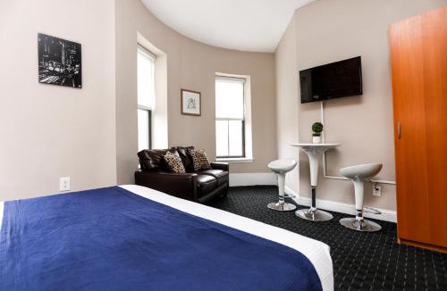 Columbus Apartment | Stylish Studio in Boston Brownstone, C.Ave #21