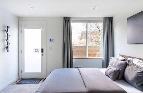 Columbia City House | Stylish Studio in Columbia City Seattle