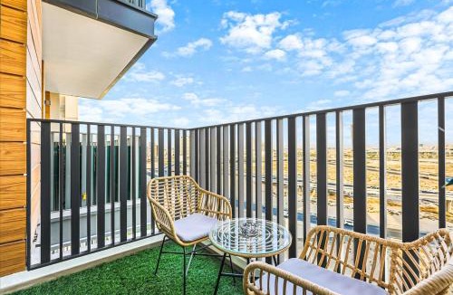 Jumeirah Village Circle Apartment | Stylish Studio in JVC with Pool, Gym, Balcony & Modern Comforts