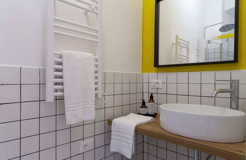 Trieste City Centre Apartment | Stylish Studio in the Heart of the City
