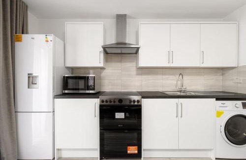 Hale Apartment | Stylish Studio room in Mill Hill