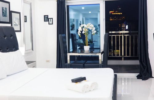Balibago Condo | Stylish Studio Type Room inside White Tower by: Kandi in Angeles City