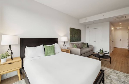 Buzzard Point Hotel | Stylish Studio w/Kitchen & Laundry | Perfect for Long Stays at the Heart of DC