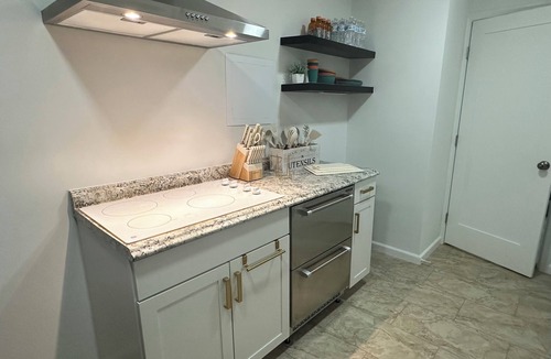 Countryside House | Stylish Studio with Kitchenette