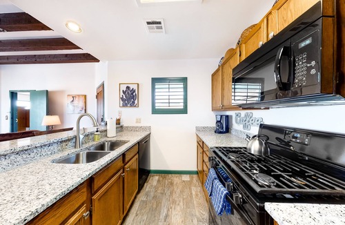 Starr Pass House | Stylish Townhouse and Suite w/Golf On-Site, and City & Mountain Views