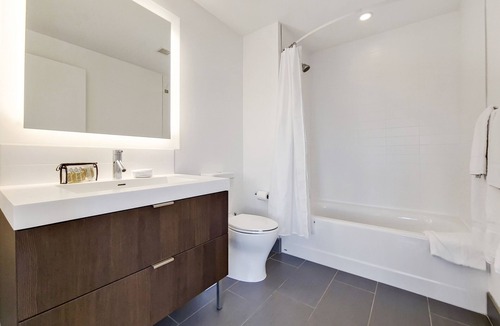 Chinatown Apartment | Stylish Two Bedroom Steps from Boston Common