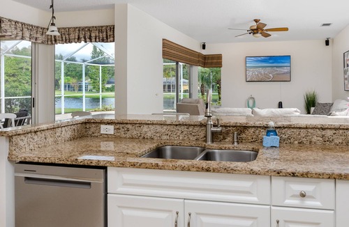 Palm Harbor House | Stylish Vacation House in Palm Harbor