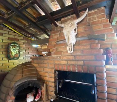 Itupeva House | Suíte master - Hostel em Itupeva