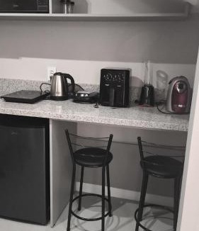 Fazenda Apartment | Suíte Queen Impecável Completa e Bem Localizada