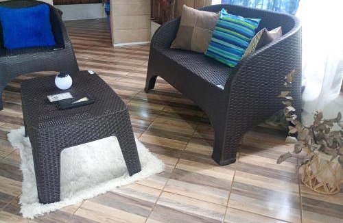 Katira House | su cabaña Río Celeste