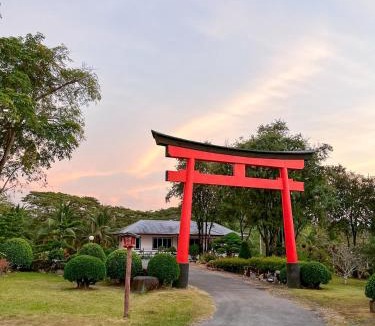 Tha Khoei Hotel | Suanphung Bonsai Village