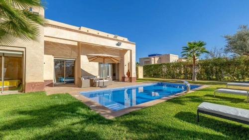 Zaouia Sidi Abdallah Ben Sassi Villa | Sublime villa moderne avec jardin et piscine