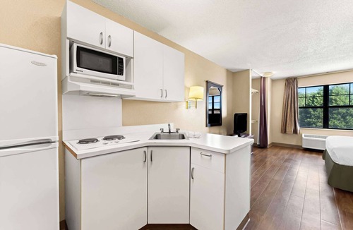 Columbus Hotel | Suburban Studios Columbus Fort Benning Area