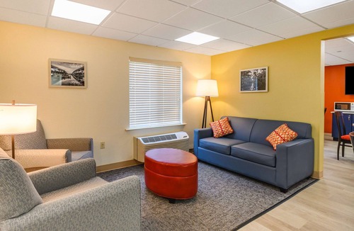 Hammond Hotel | Suburban Studios Hammond