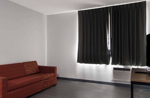 Portage Hotel | Suburban Studios Portage