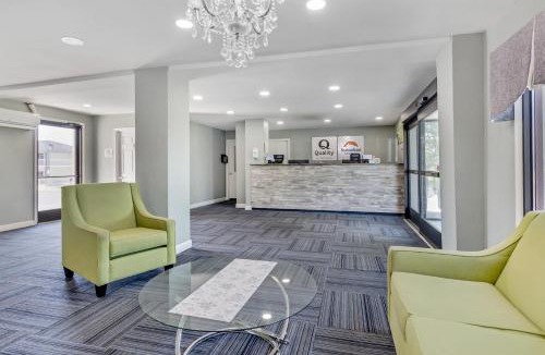 Verona Hotel | Suburban Studios Verona - Staunton North