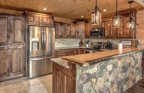 Suches Cabin | Such a View - Mountain Views | Hot Tub | Screened In Porch | Game Room