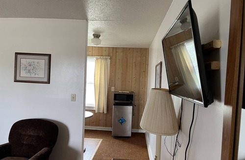 Marengo Hotel | Sudbury Court Motel and RV Park