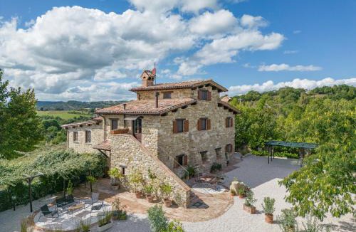 Monteluiano Villa | Suflora - Ancient Sanctuary
