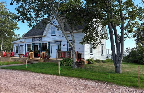 Aspy Bay Apartment | Sugar Loaf NS, mountain views, ocean access, trails