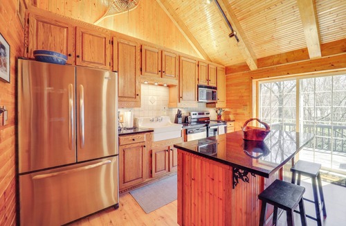 Sugar Mountain Condo | Sugar Mountain Base: Walk to the Slopes!