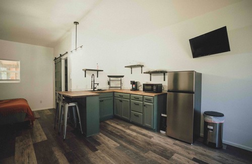 Grants Pass House | Sugar Pine Cabin | Tiny House